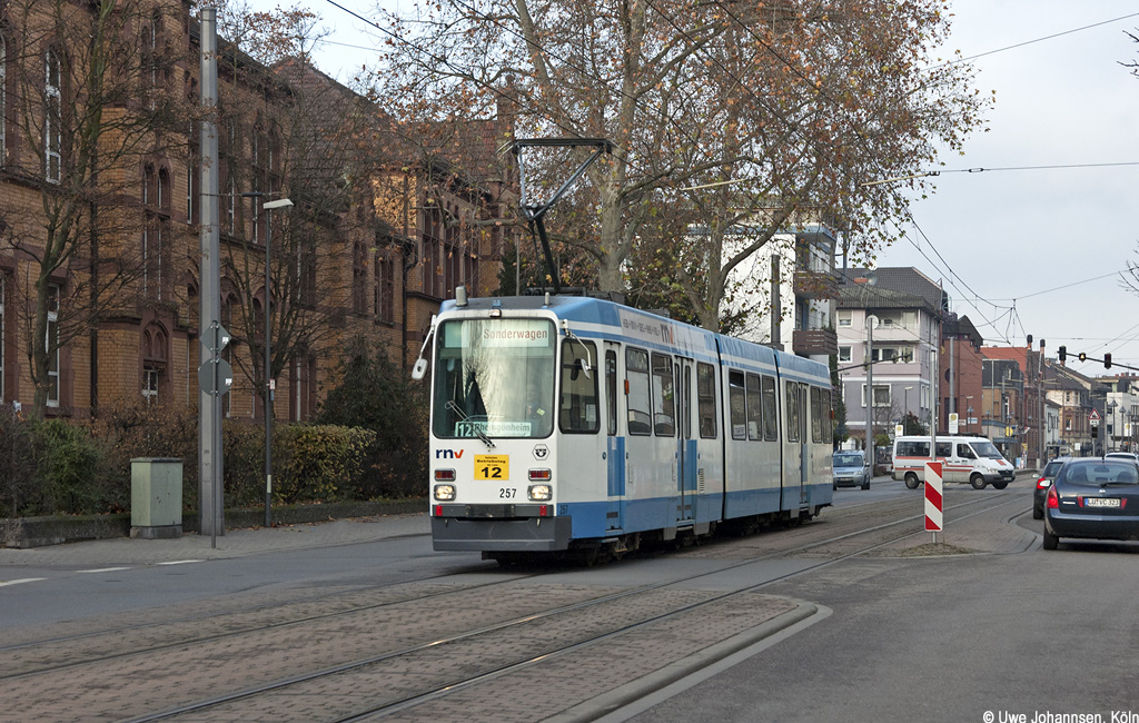 257